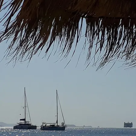 Holiday home Aithoni Agioi Anargyroi *