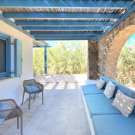 Aithoni Agioi Anargyroi * Naousa (Paros)