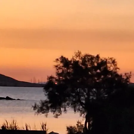 Aithoni Agioi Anargyroi Holiday home *